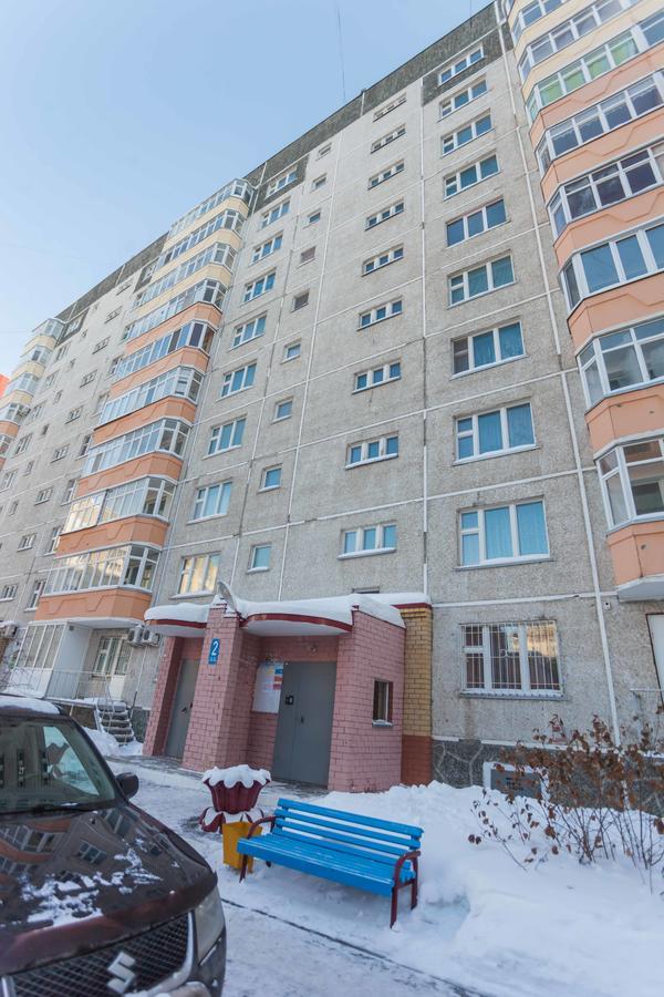 Apartment On Permyakova 76 Tiumen Exterior foto